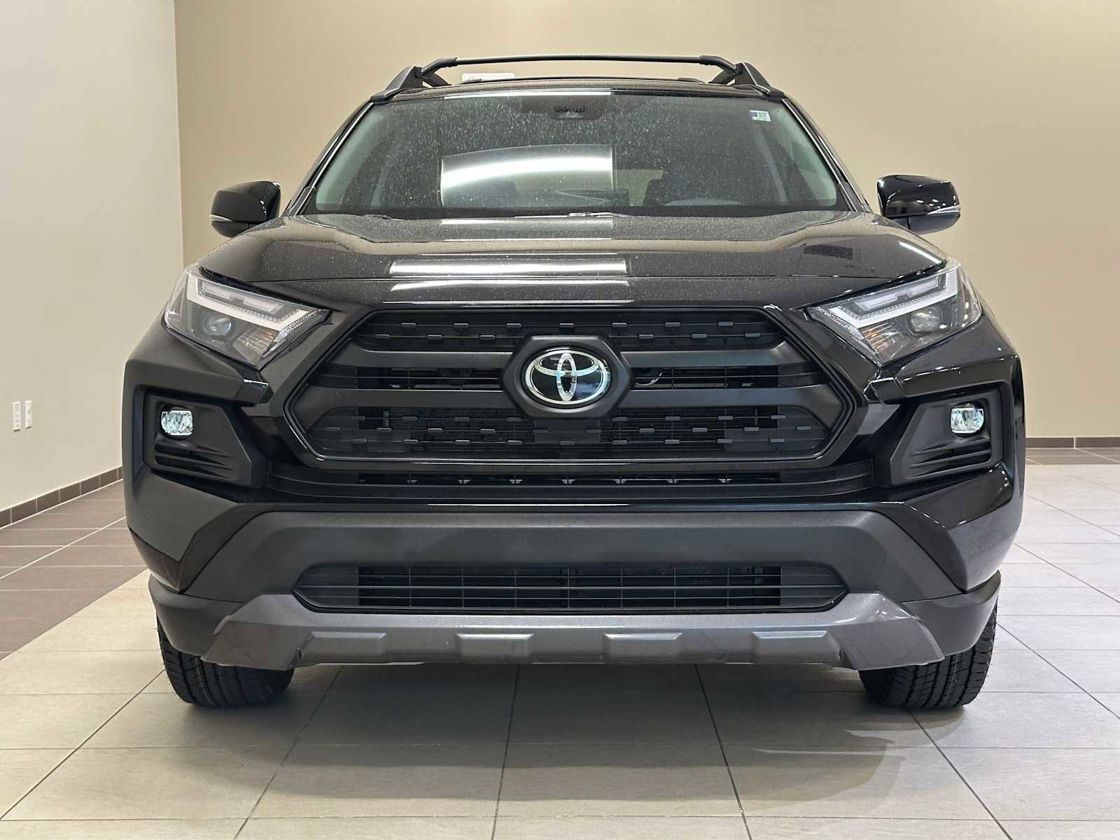 Certified 2023 Toyota RAV4 TRD Off-Road w/ TRD Off-Road Weather Package AWD/4WD image 6
