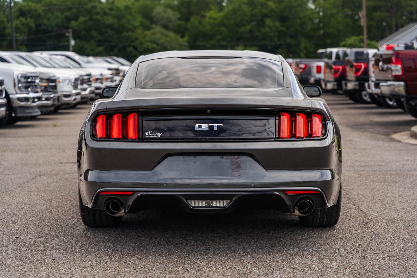 Used 2017 Ford Mustang GT w/ GT Performance Package RWD image 7