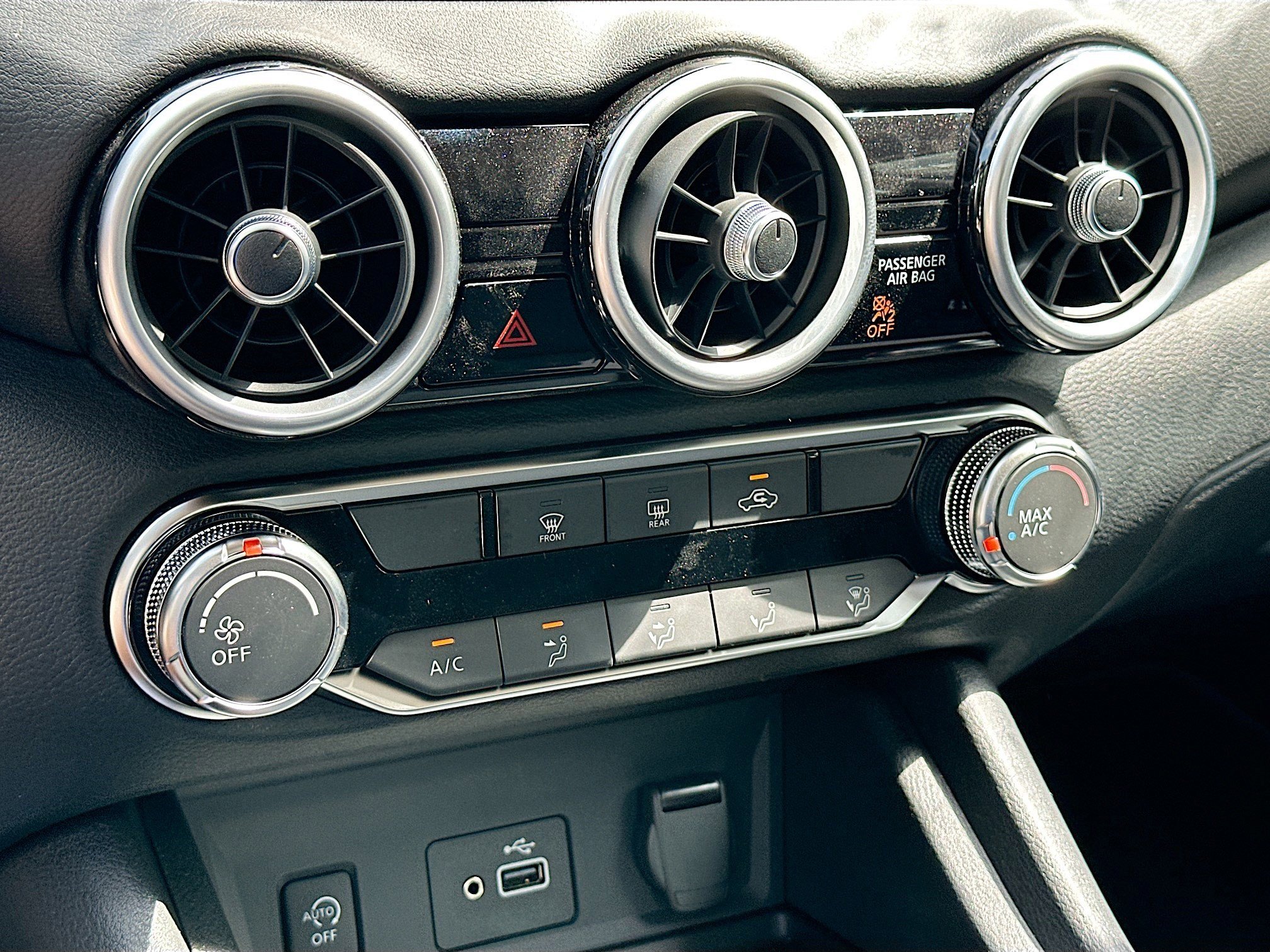 New 2025 Nissan Sentra S image 10