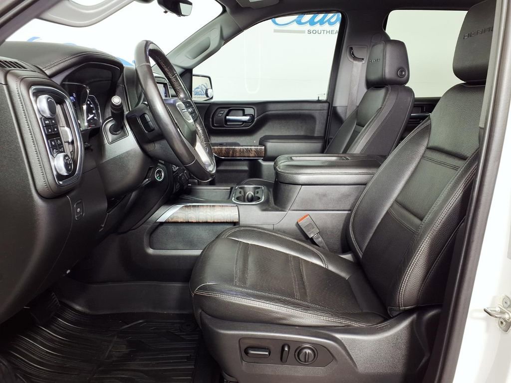 Used 2019 GMC Sierra 1500 Denali w/ Denali Ultimate Package AWD/4WD image 8