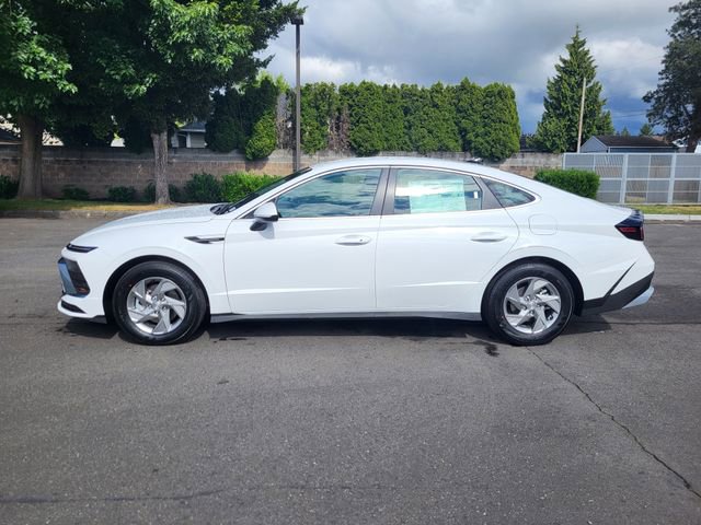 New 2025 Hyundai Sonata SE image 2