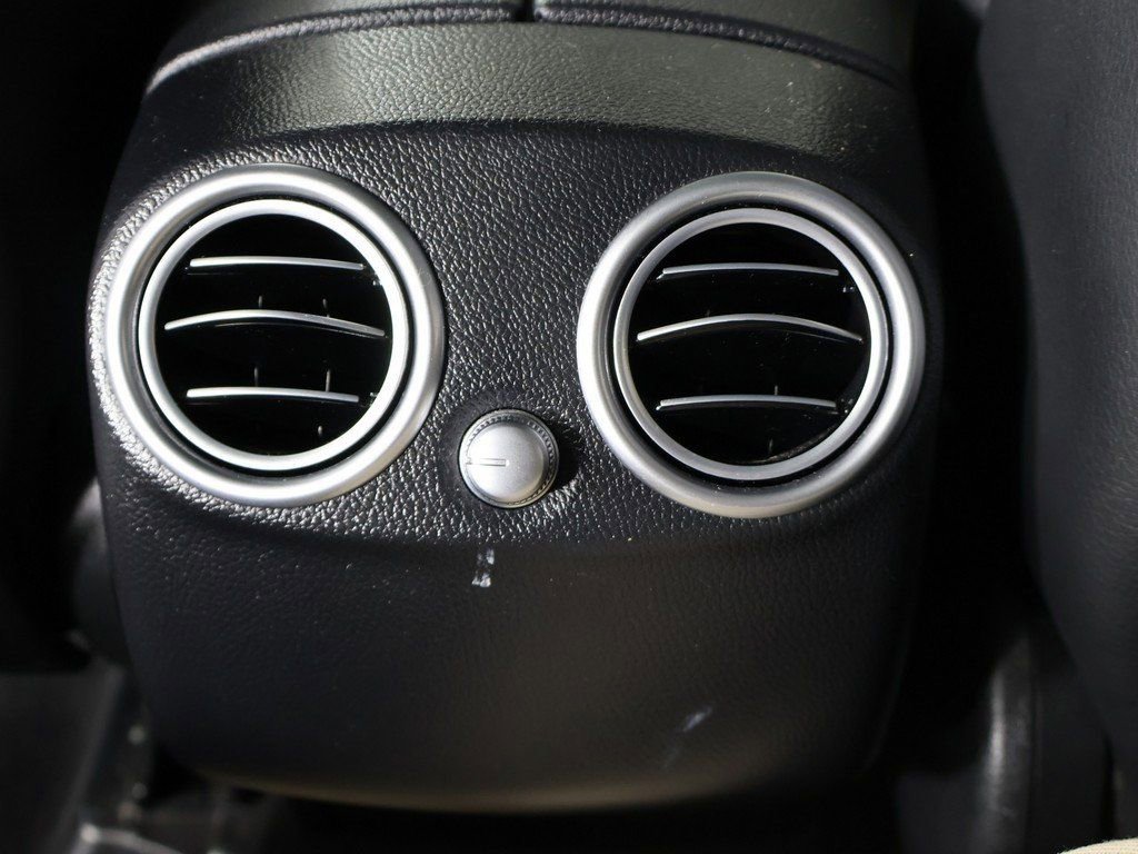 Used 2021 Mercedes-Benz GLC 300 4MATIC w/ Multimedia Package image 54