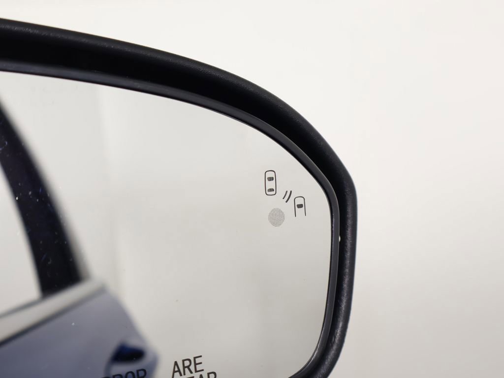 Used 2020 Ford Fusion SE w/ Equipment Group 151A image 35