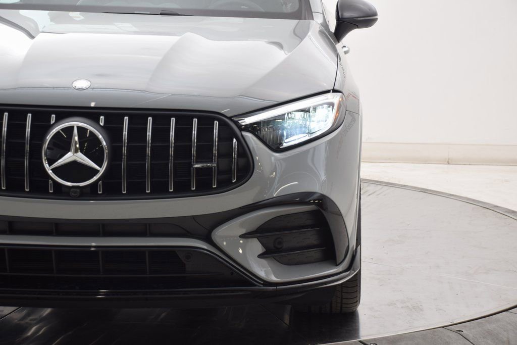 New 2026 Mercedes-Benz GLC 43 AMG 4MATIC image 9