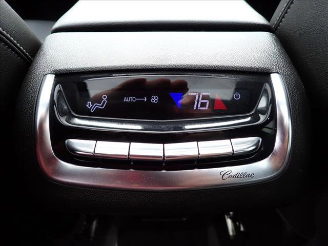 Used 2021 Cadillac XT6 Premium Luxury image 11