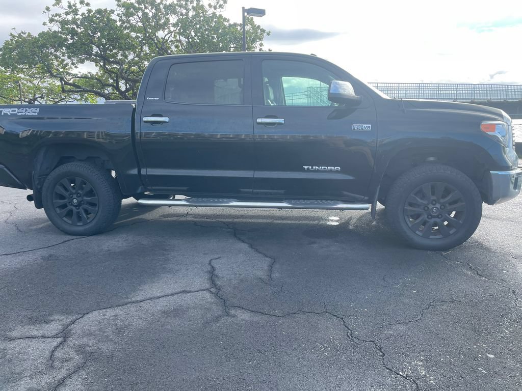 Used 2017 Toyota Tundra Limited AWD/4WD image 3