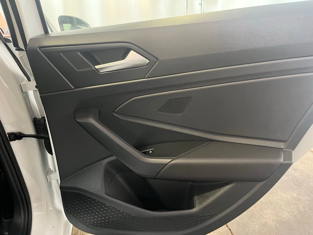 Certified 2024 Volkswagen Jetta Sport image 26
