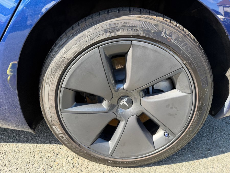 Used 2023 Tesla Model 3 Standard Range image 54