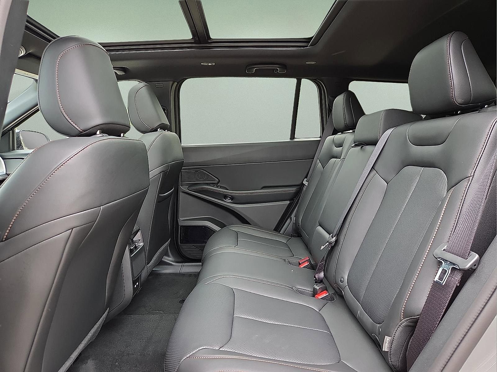 New 2026 Jeep Cherokee Limited AWD/4WD image 10