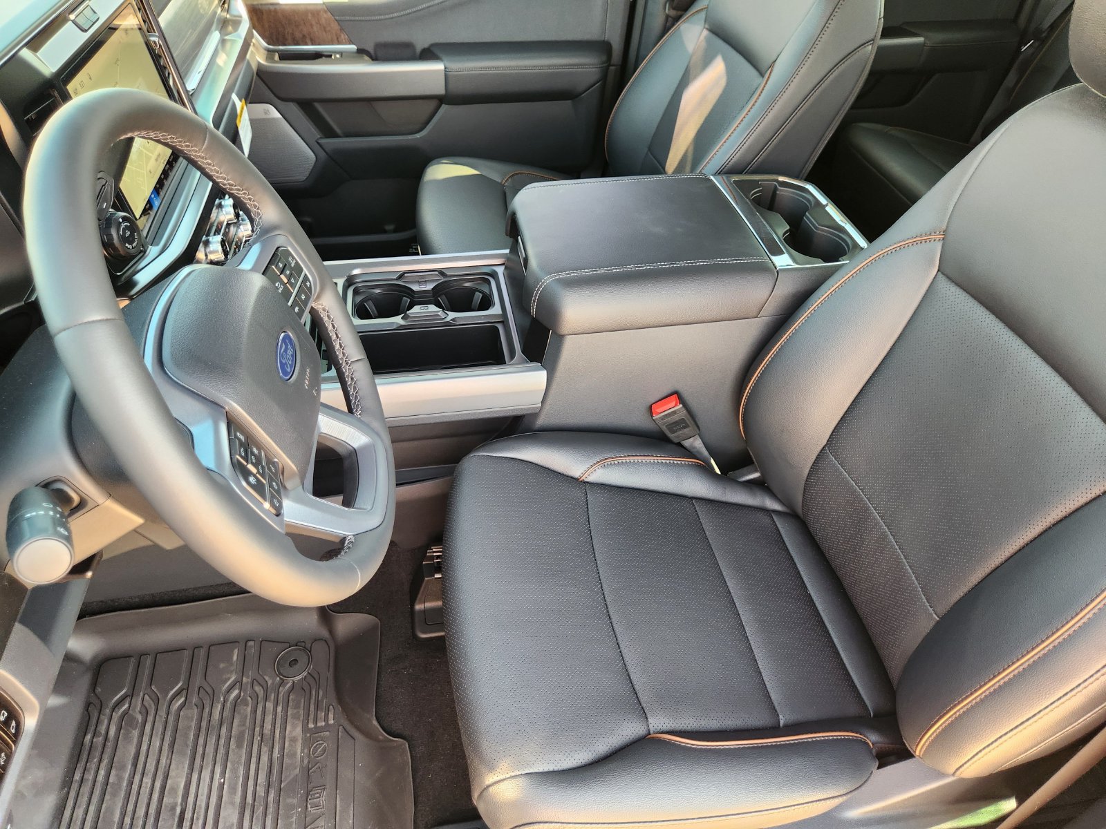New 2027 Ford F450 Lariat w/ Lariat Premium Package AWD/4WD image 14