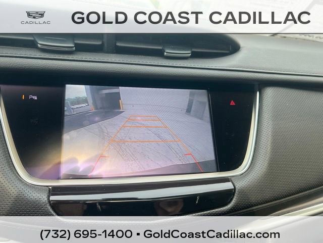 Used 2017 Cadillac XT5 Luxury w/ LPO, Wheel Lock Package AWD/4WD image 9