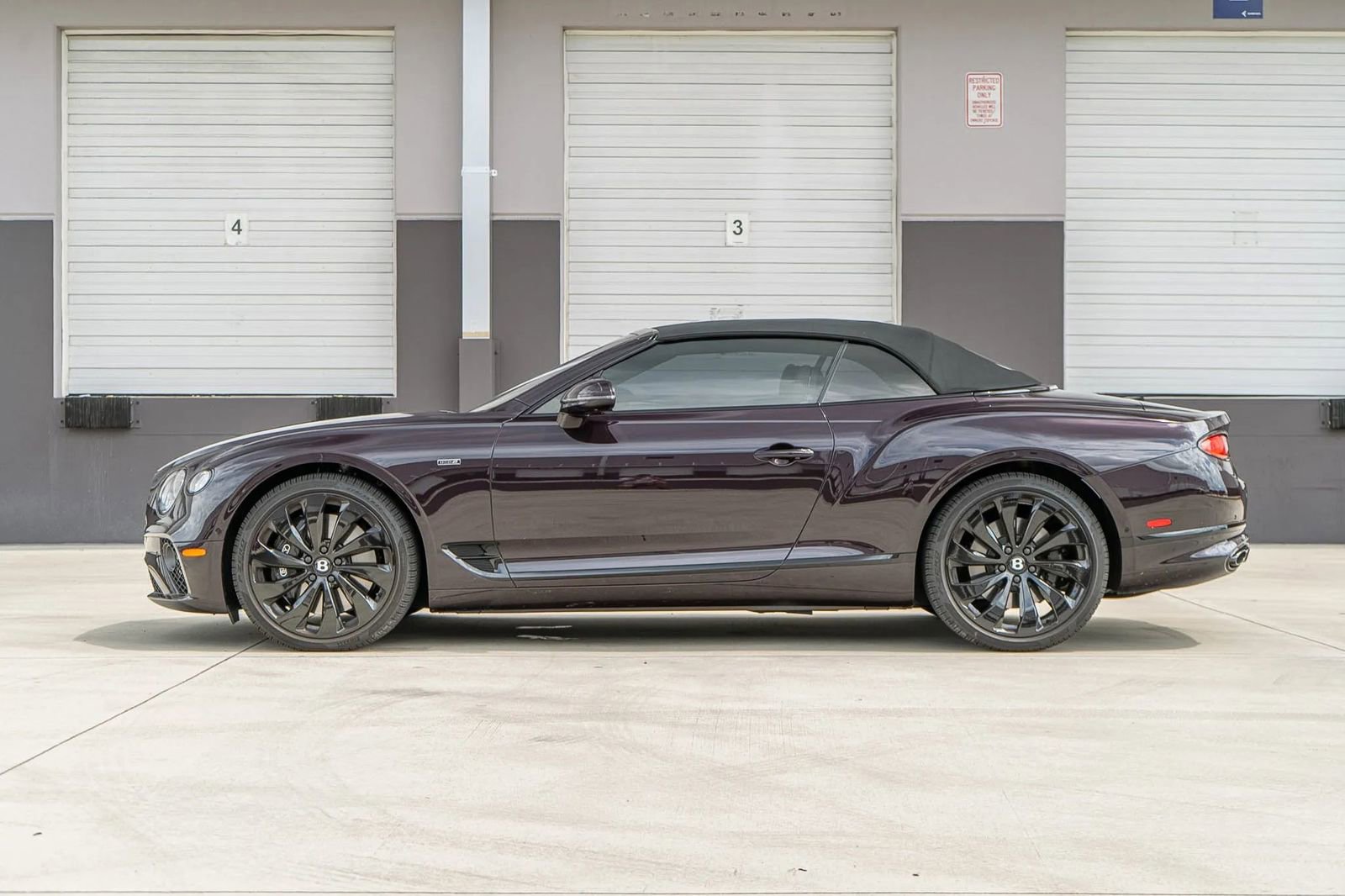 Used 2024 Bentley Continental GT V8 AWD/4WD image 3