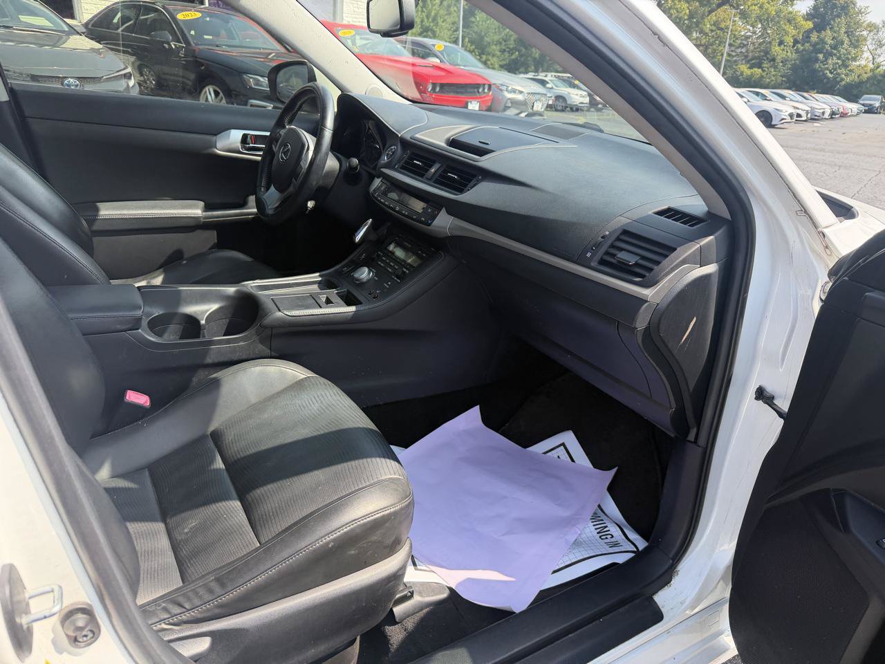 Used 2012 Lexus CT 200h Premium w/ Premium Audio Pkg FWD image 16