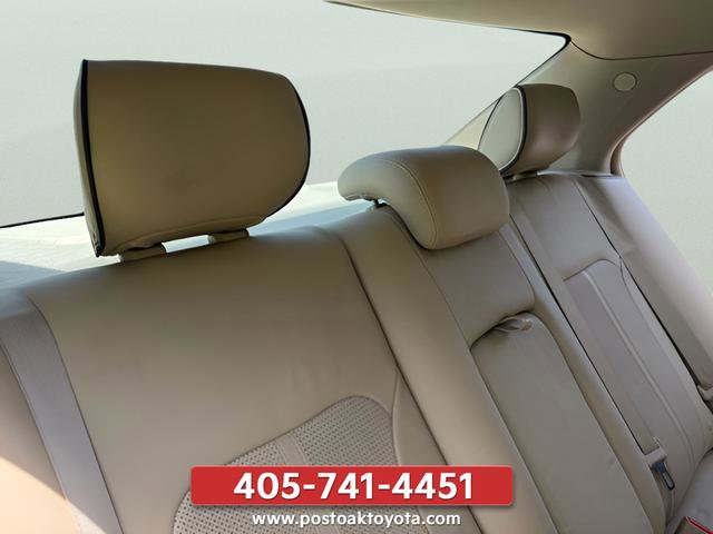 Used 2012 Lincoln MKZ FWD image 11