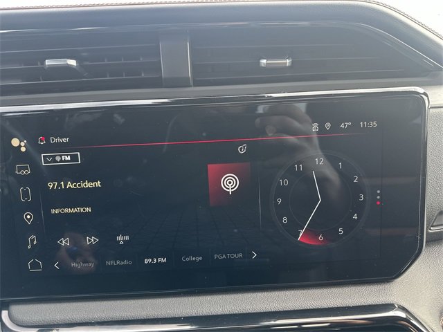 Used 2024 GMC Sierra 2500 AT4 w/ AT4 Premium Plus Package image 12