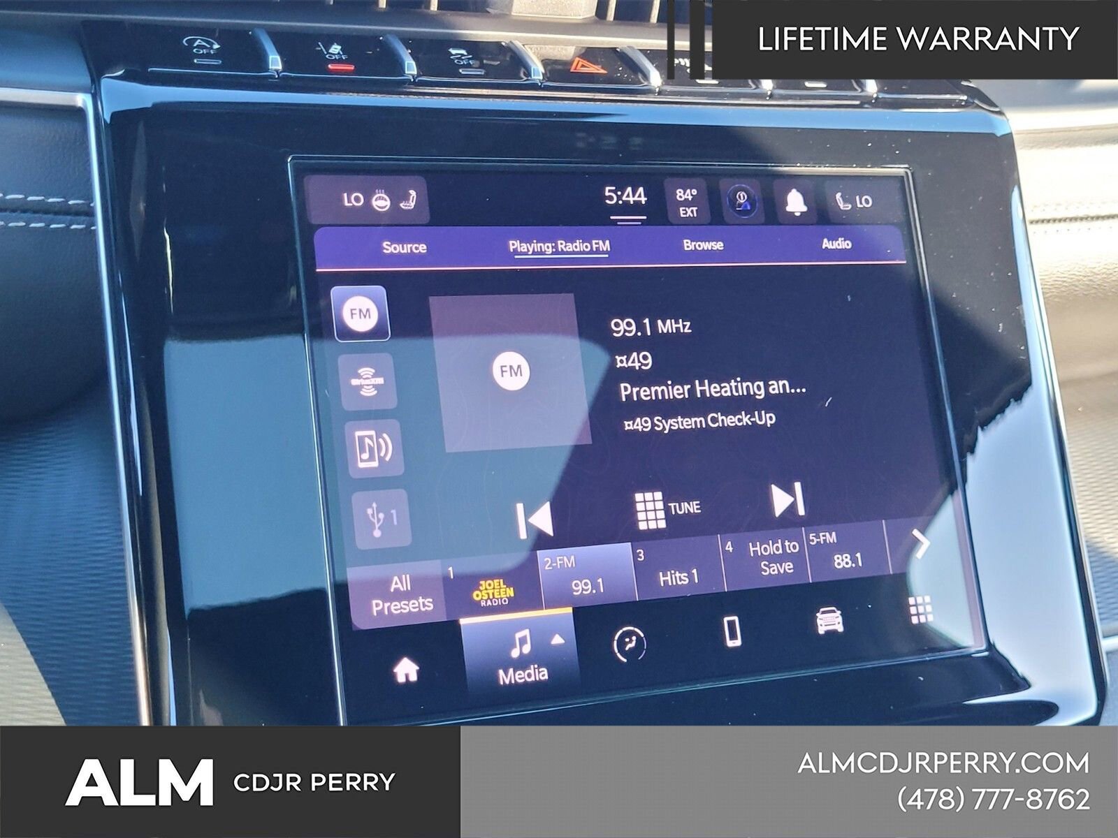 New 2025 Jeep Grand Cherokee L Altitude AWD/4WD image 20