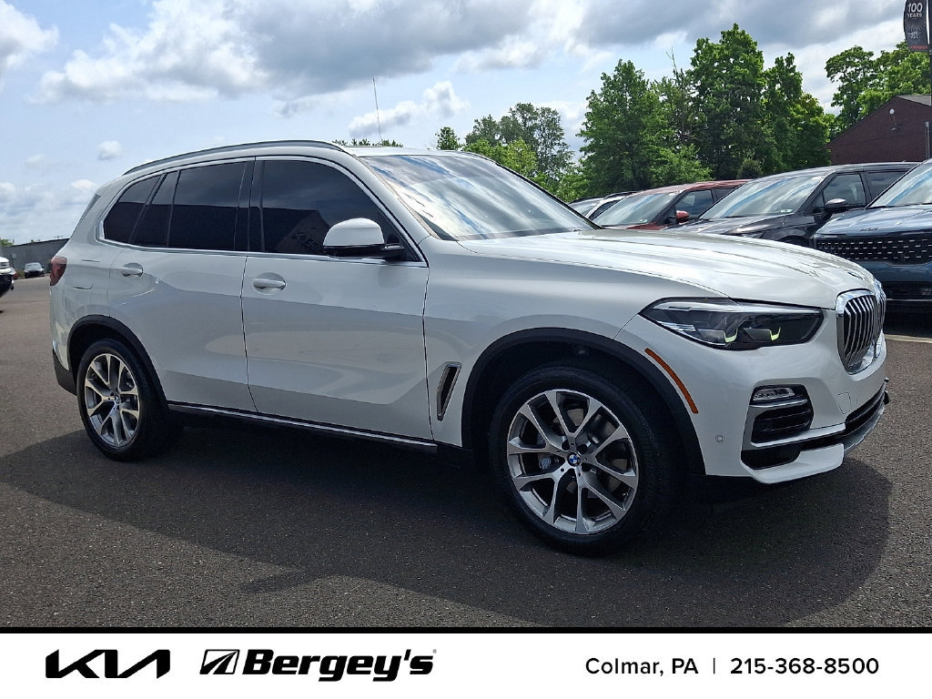 Used 2021 BMW X5 xDrive40i w/ Convenience Package AWD/4WD image 3