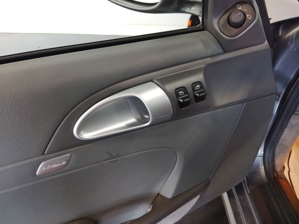 Used 2008 Porsche Boxster RWD image 22
