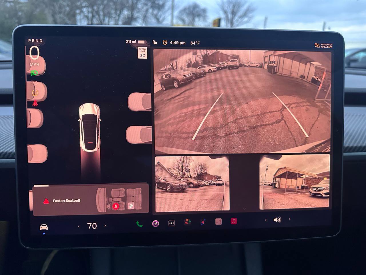 Used 2022 Tesla Model Y Long Range image 37