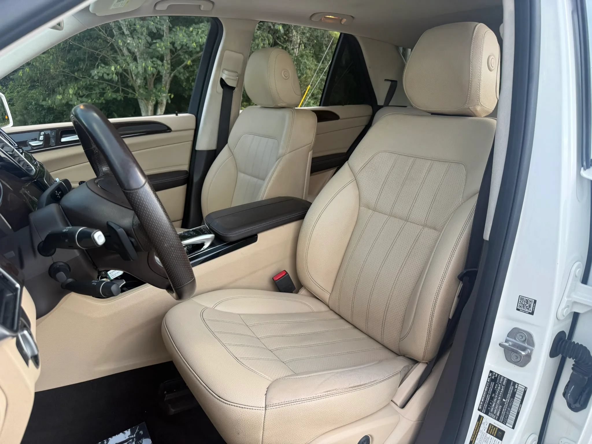 Used 2018 Mercedes-Benz GLE 350 image 28