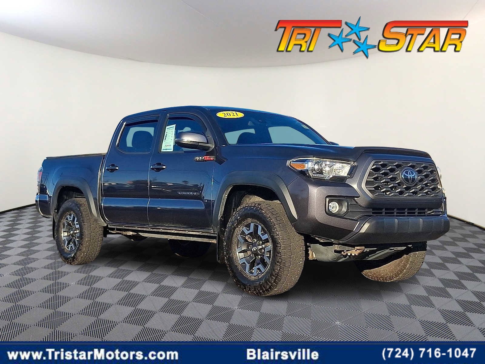 Used 2021 Toyota Tacoma TRD Off-Road image 1