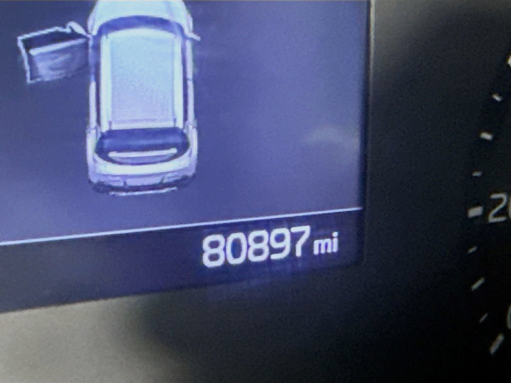 Used 2020 Kia Soul LX FWD image 4