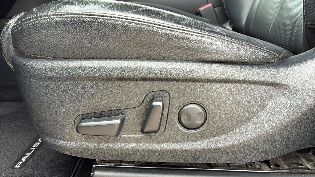 Used 2022 Hyundai Palisade SEL w/ 8P Bench Seat Package image 11