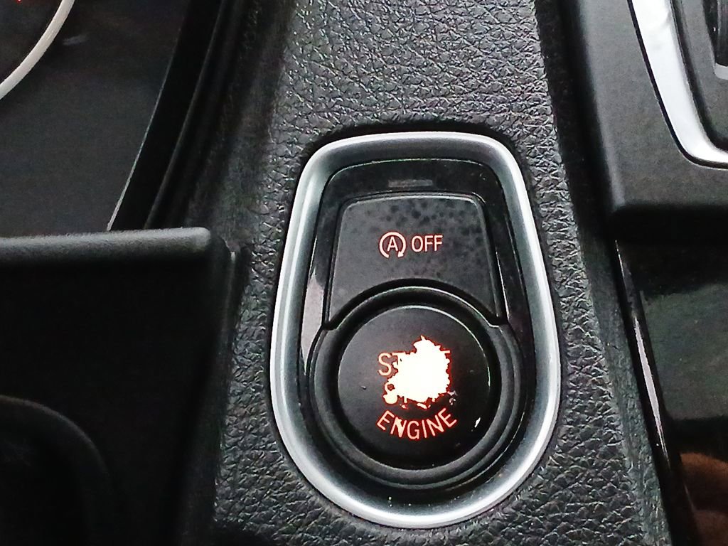 Used 2017 BMW 230i Coupe image 17