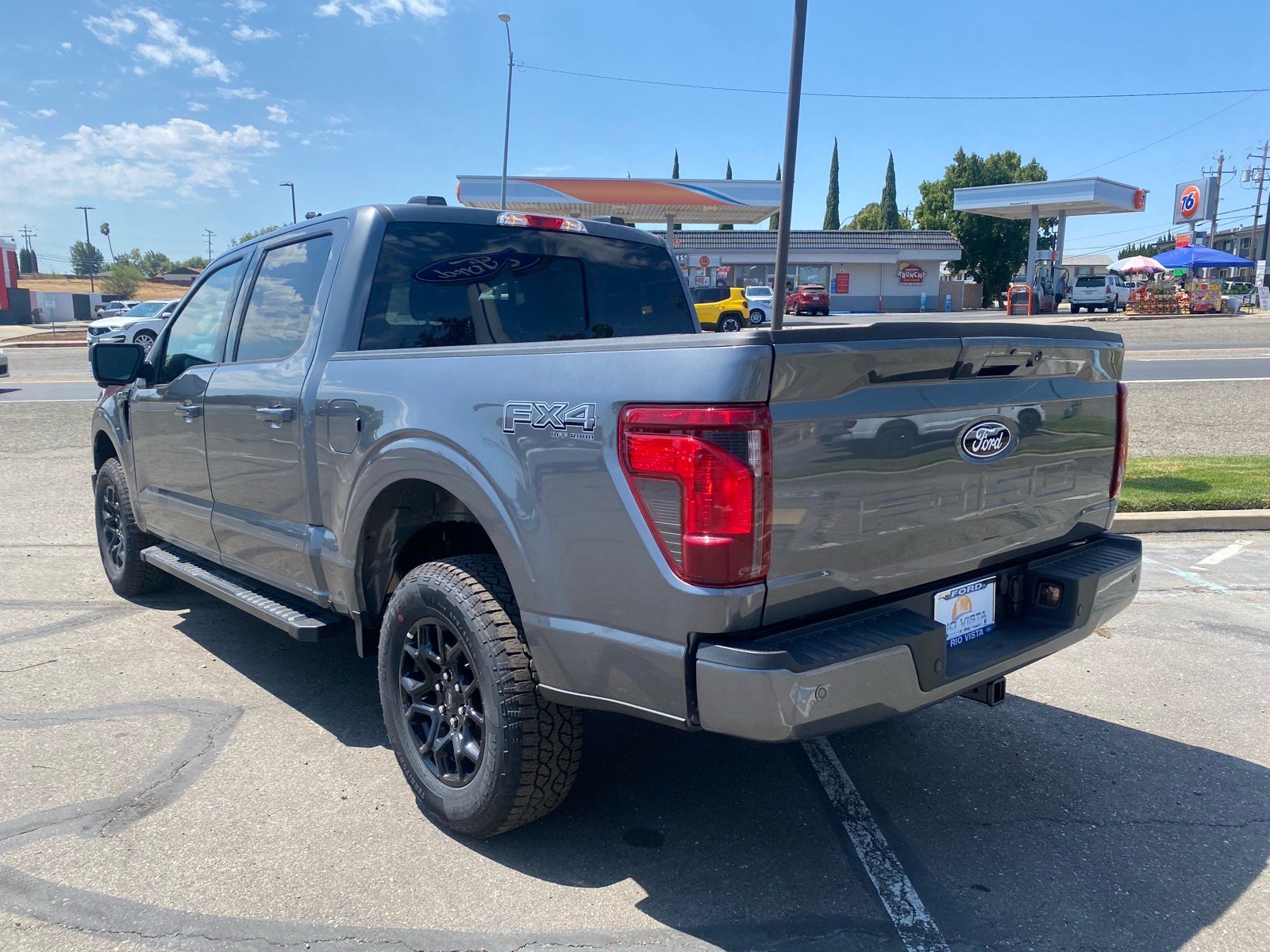 New 2026 Ford F150 XLT w/ Equipment Group 302A MID AWD/4WD image 7