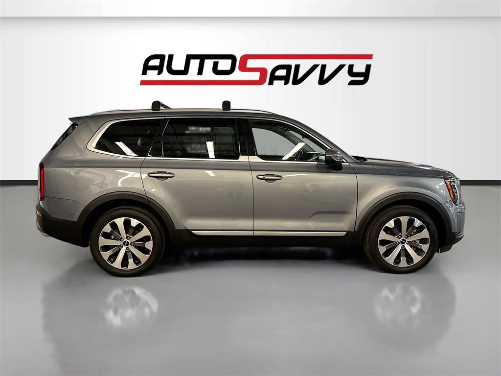 Used 2022 Kia Telluride S image 8