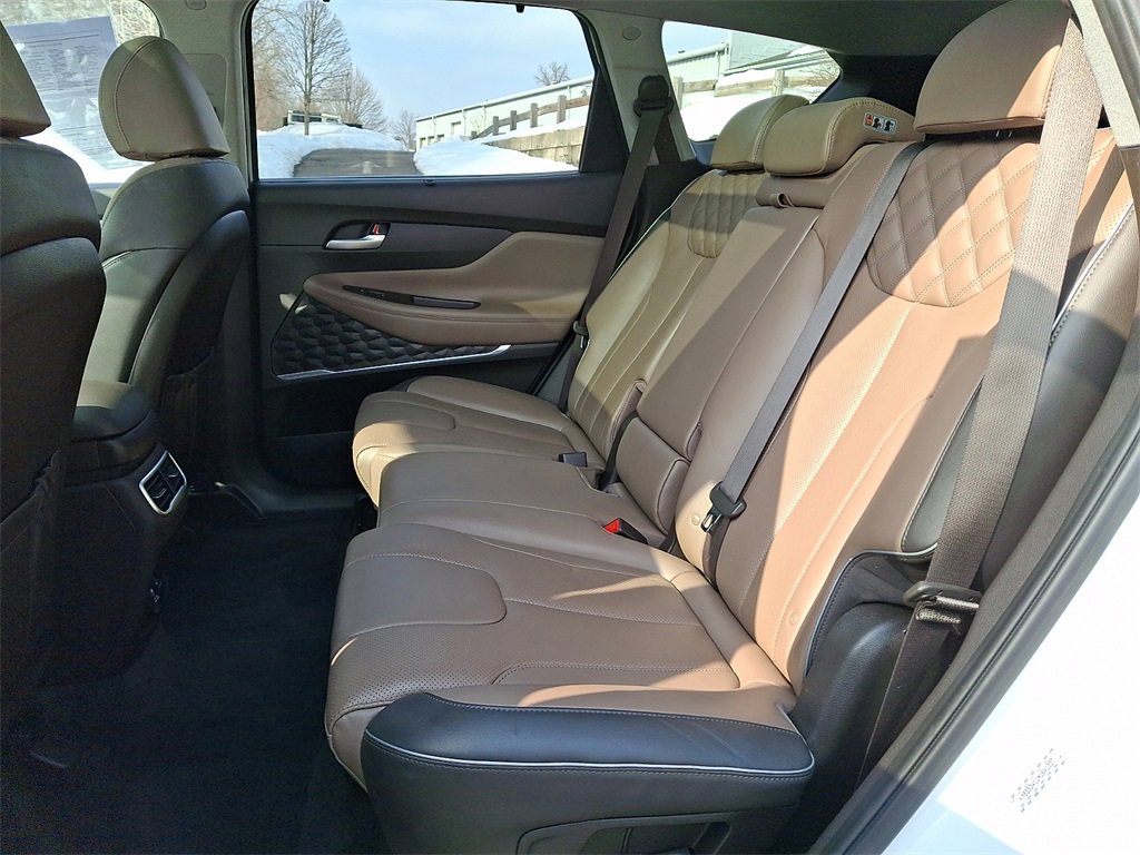 Used 2022 Hyundai Santa Fe Limited image 10