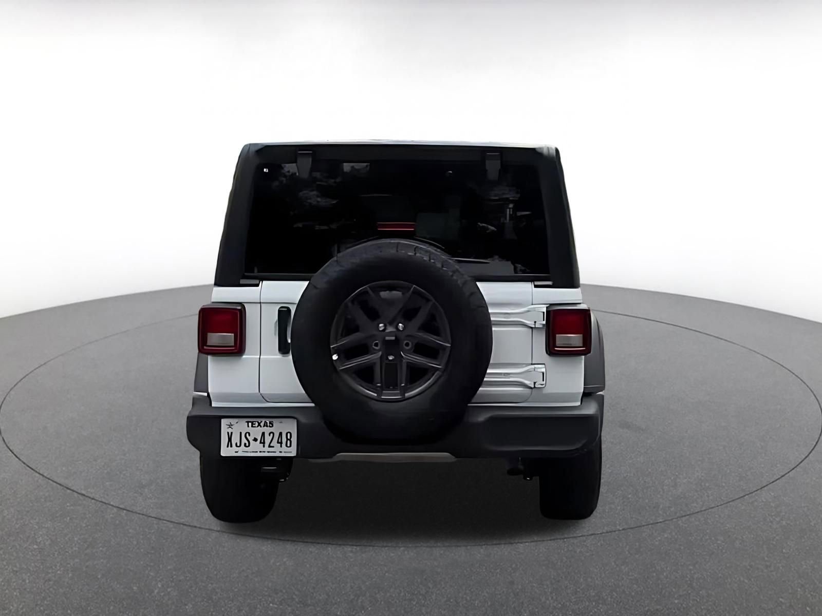 Used 2025 Jeep Wrangler Sport S image 12
