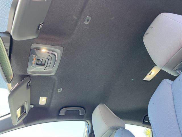 Certified 2025 Toyota Corolla SE image 20