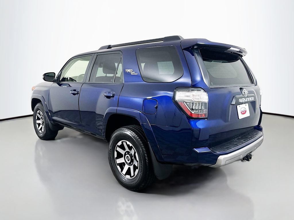 Certified 2023 Toyota 4Runner TRD Off-Road Premium w/ Moonroof Package AWD/4WD image 7