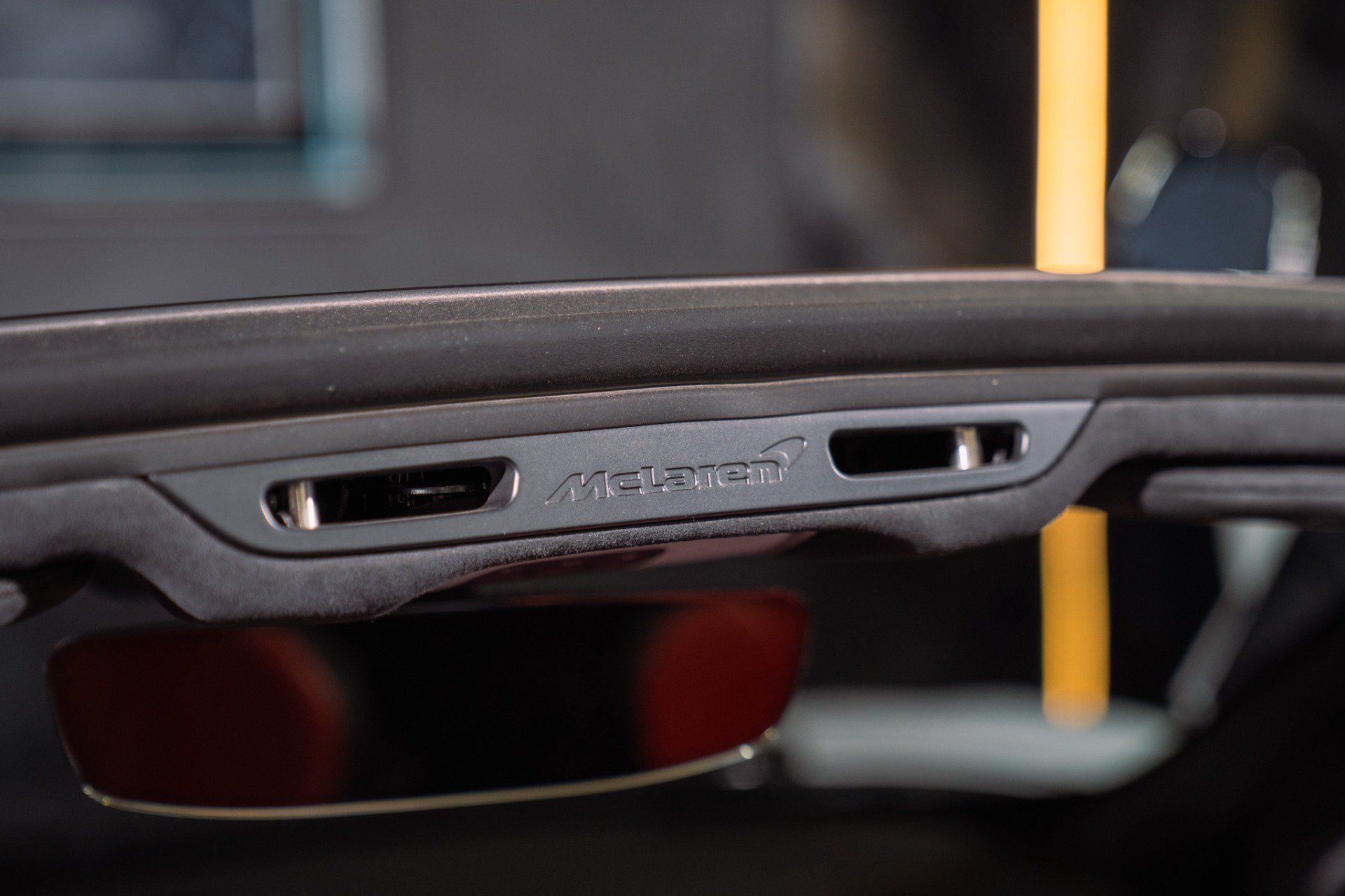 Used 2024 McLaren 750S Spider RWD image 55