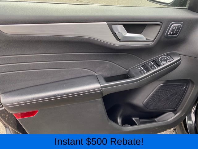 Used 2023 Ford Escape Platinum image 16