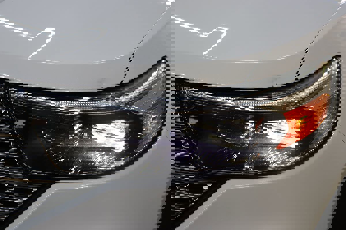 Used 2020 Ford Explorer Limited AWD/4WD image 11