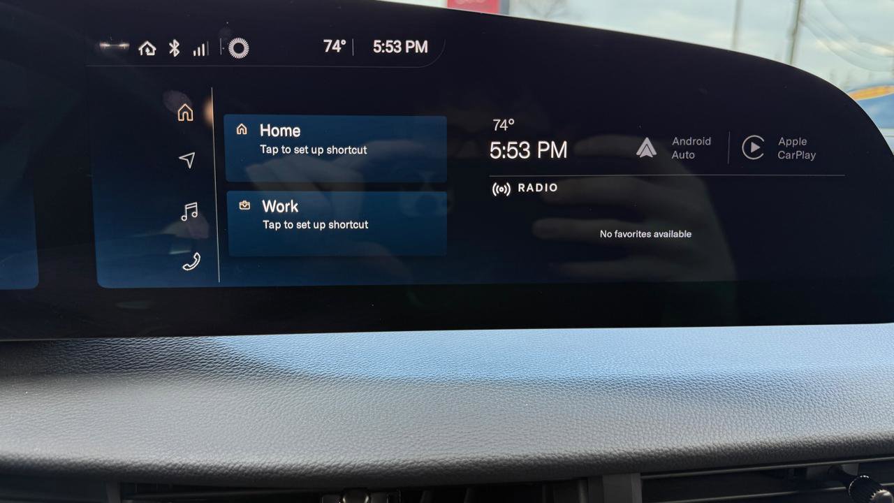 Used 2024 Lucid Air Touring image 49