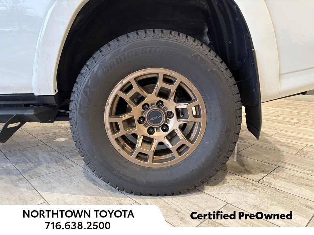 Used 2023 Toyota 4Runner 40th Anniversary SE AWD/4WD image 7