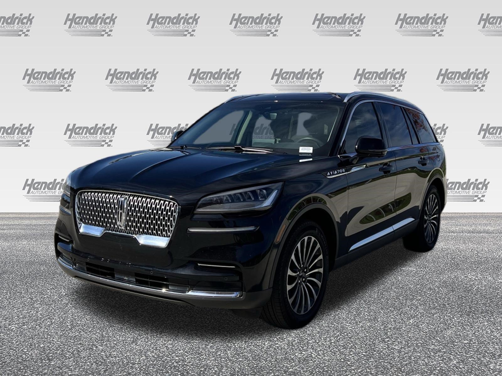 Used 2024 Lincoln Aviator Reserve w/ Elements Package Plus RWD image 5