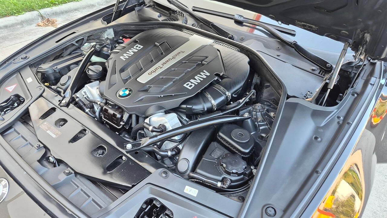 Used 2013 BMW 550i xDrive Sedan AWD/4WD image 73