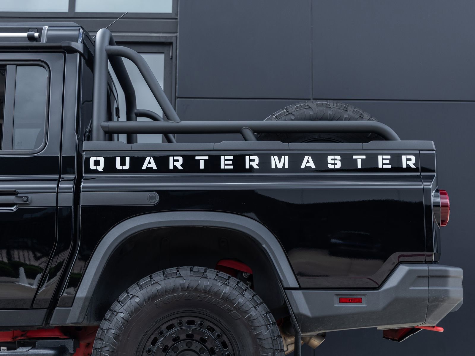 Used 2025 INEOS Grenadier image 22