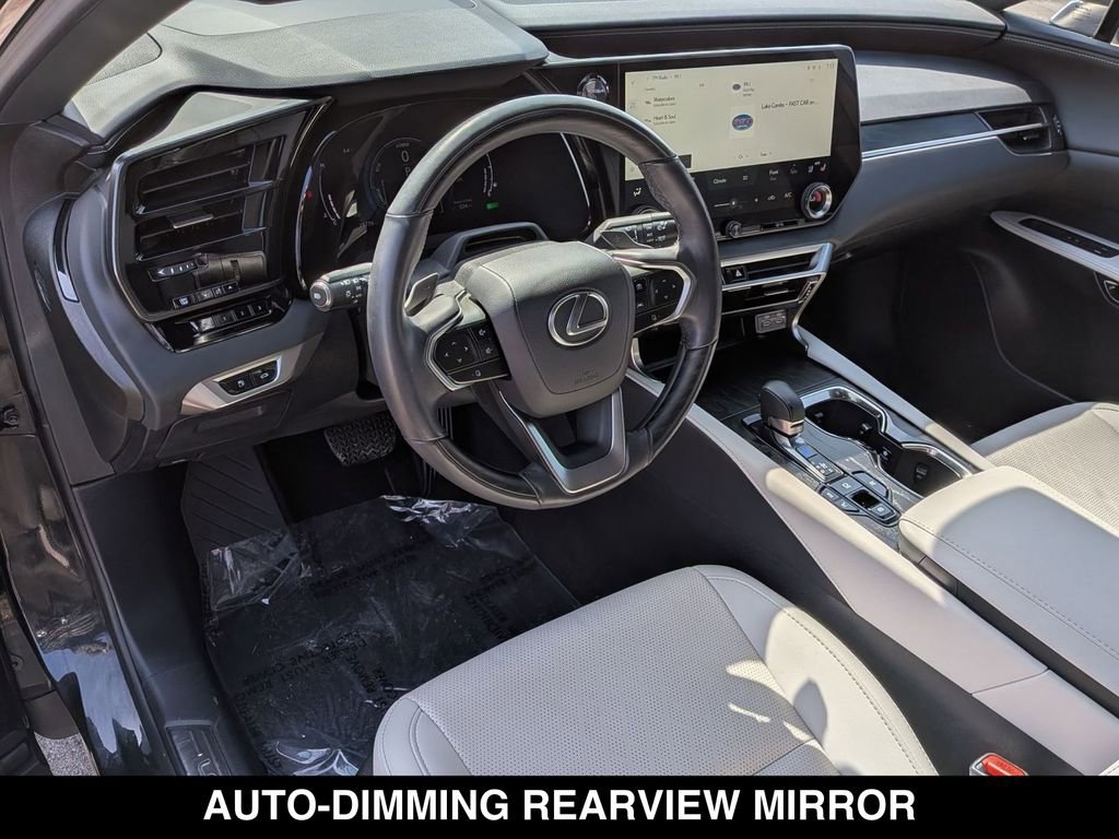 Used 2024 Lexus RX 350 w/ Convenience Package image 21