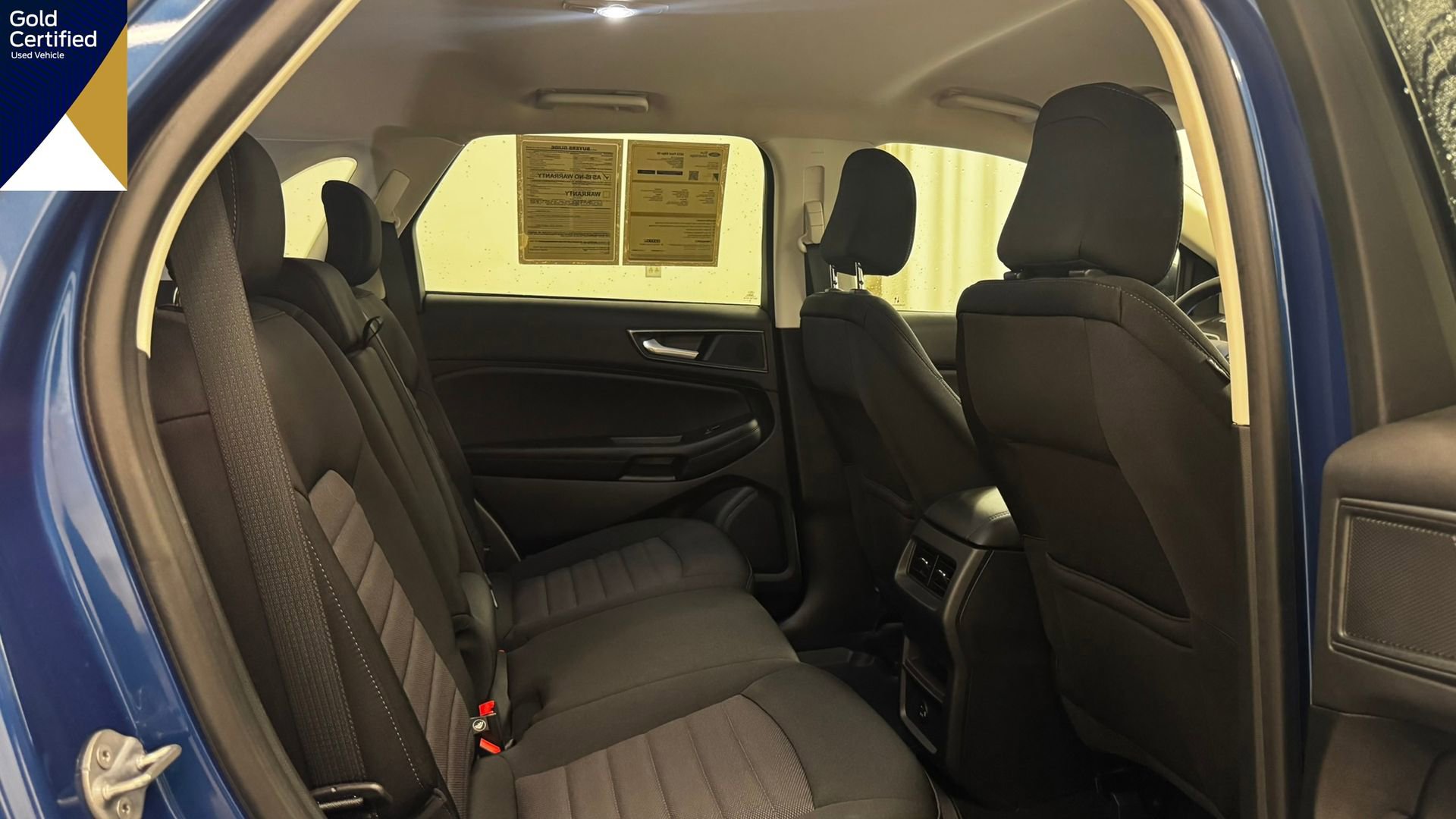 Used 2022 Ford Edge SE image 13