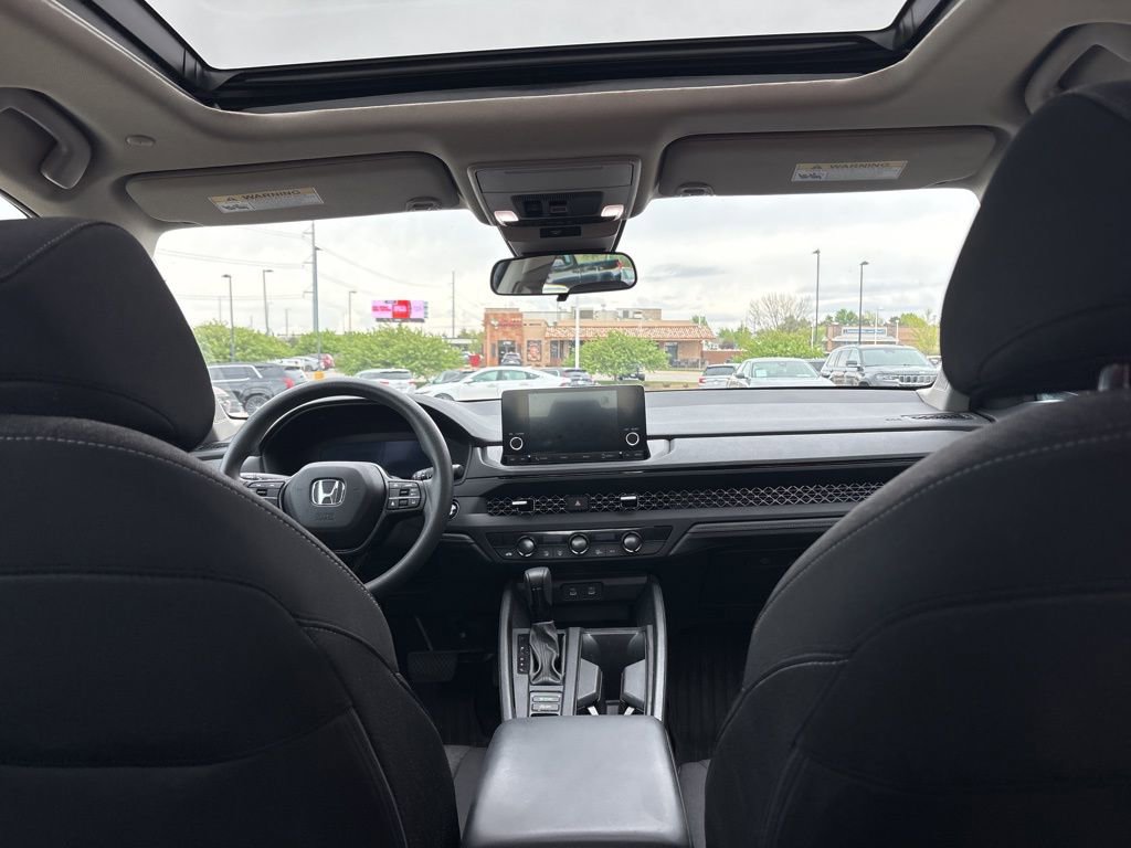 Used 2023 Honda Accord EX image 34