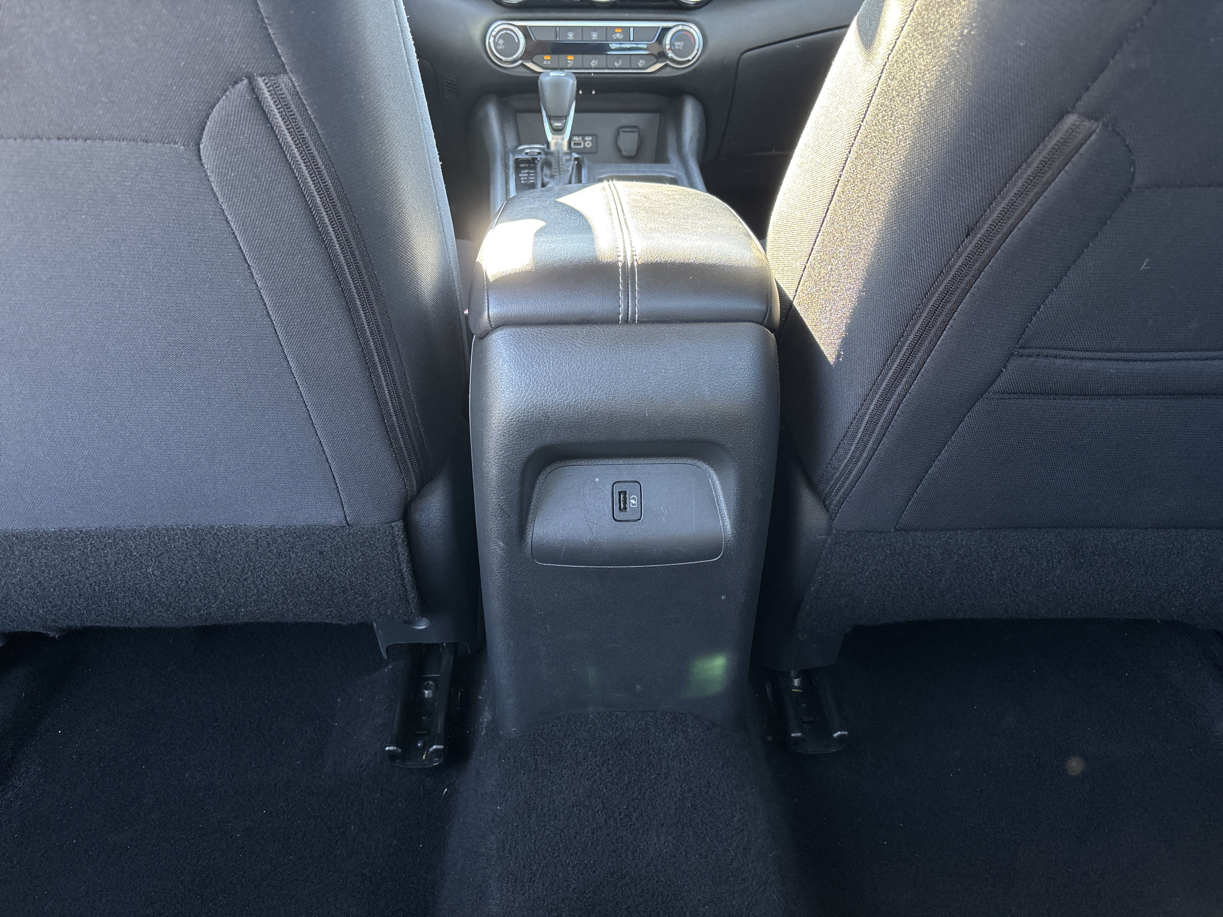 Used 2023 Nissan Sentra SV FWD image 17