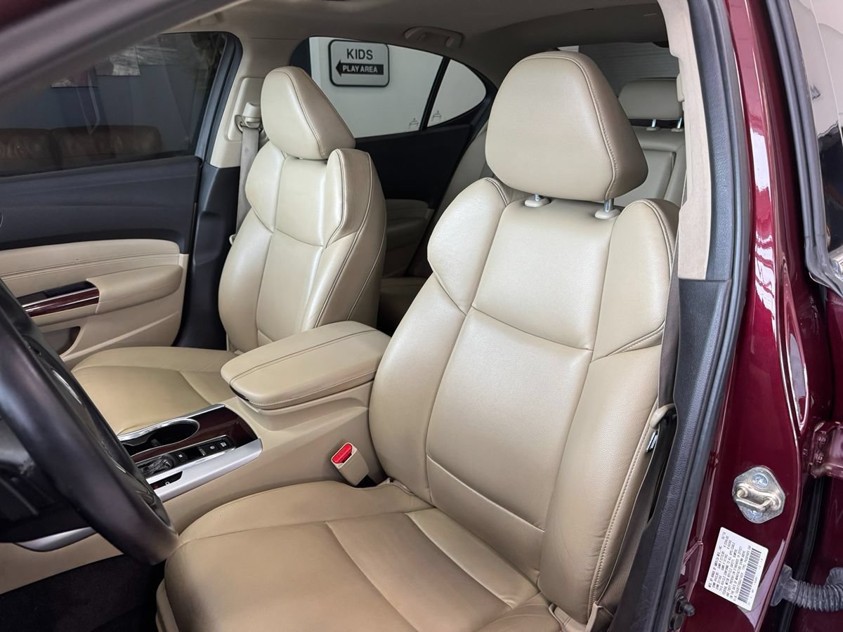Used 2016 Acura TLX FWD image 17