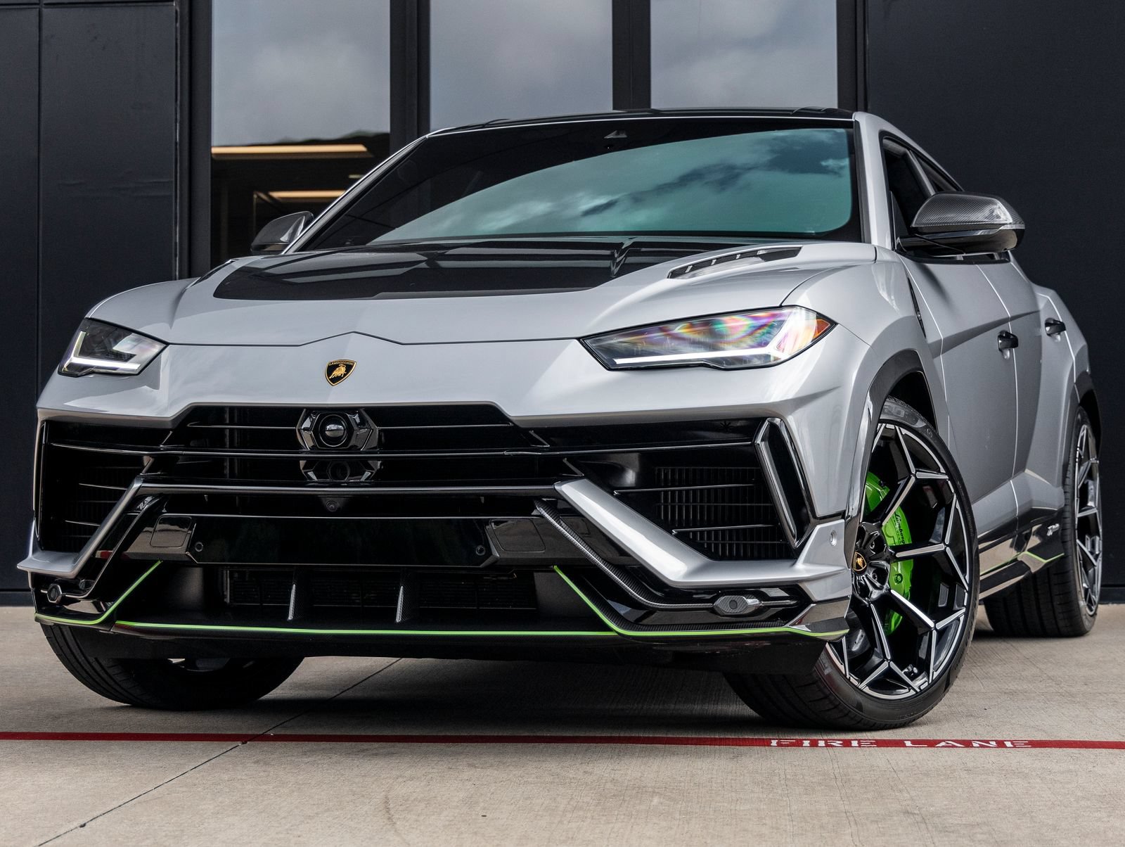 Used 2024 Lamborghini Urus Performante