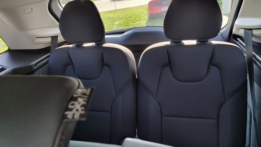 New 2026 Volvo XC90 B6 Plus image 30