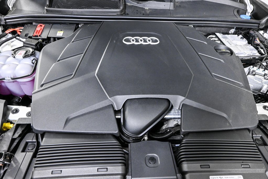 New 2025 Audi Q8 Premium image 36